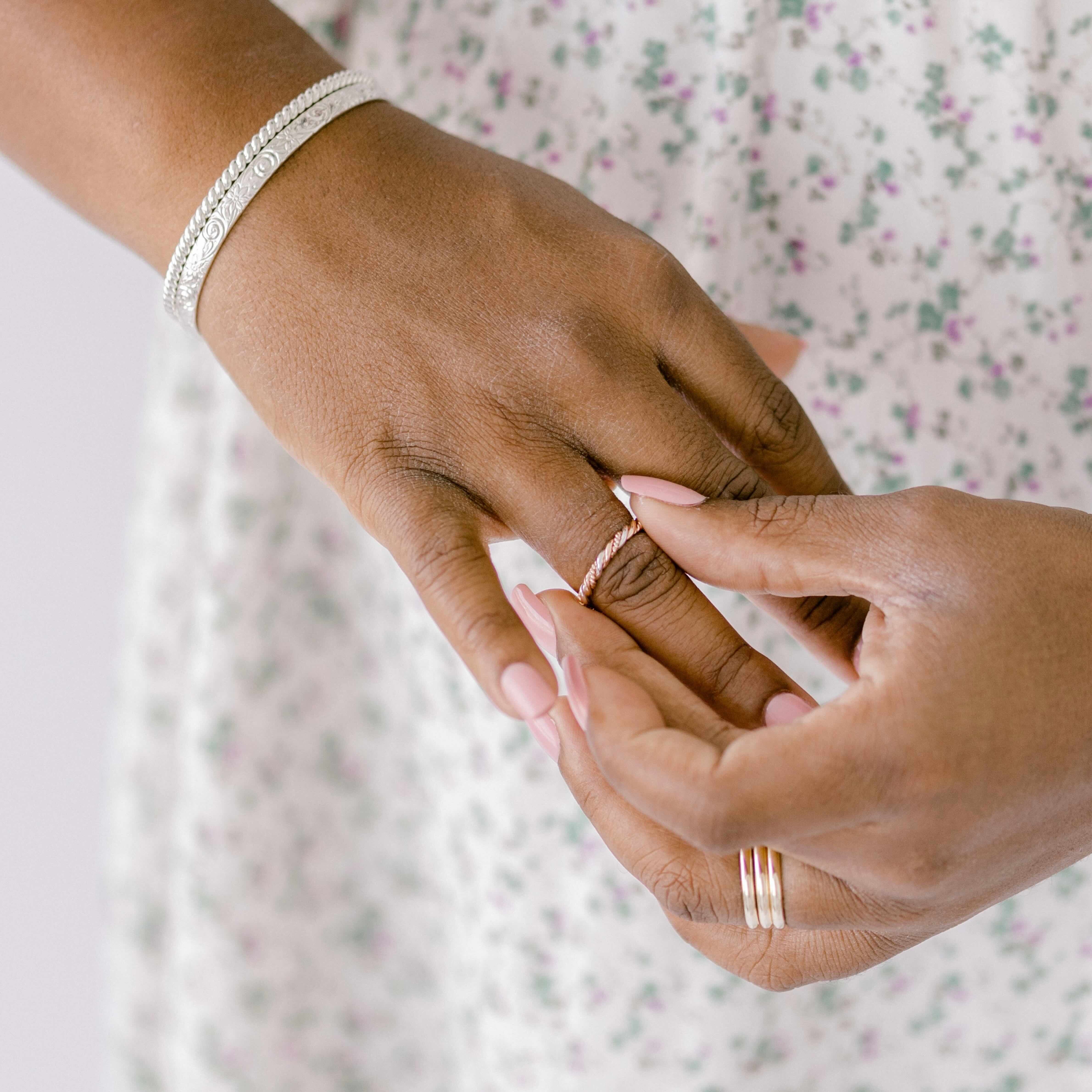 Entwine Cuff