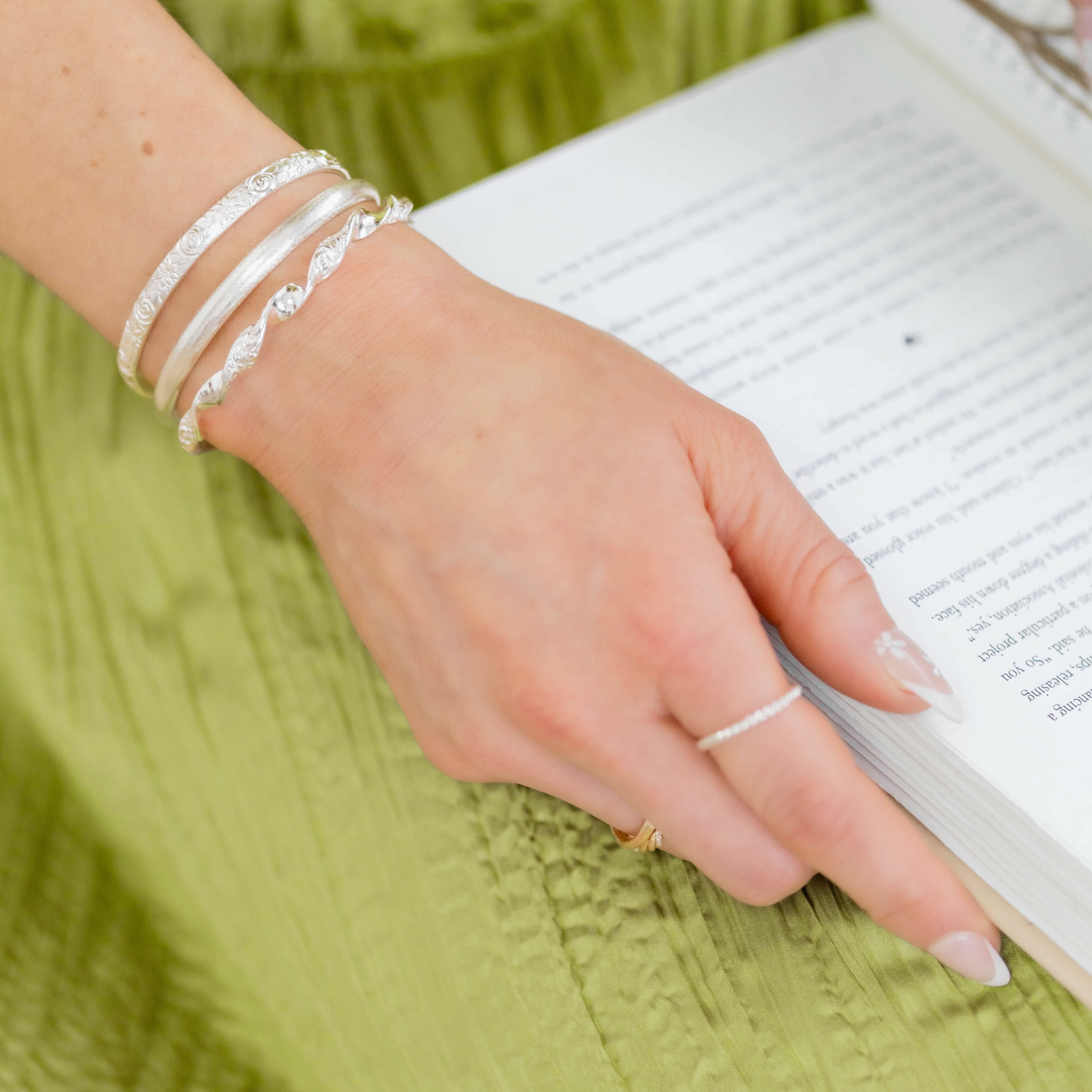 Ribbon of Daisies Cuff