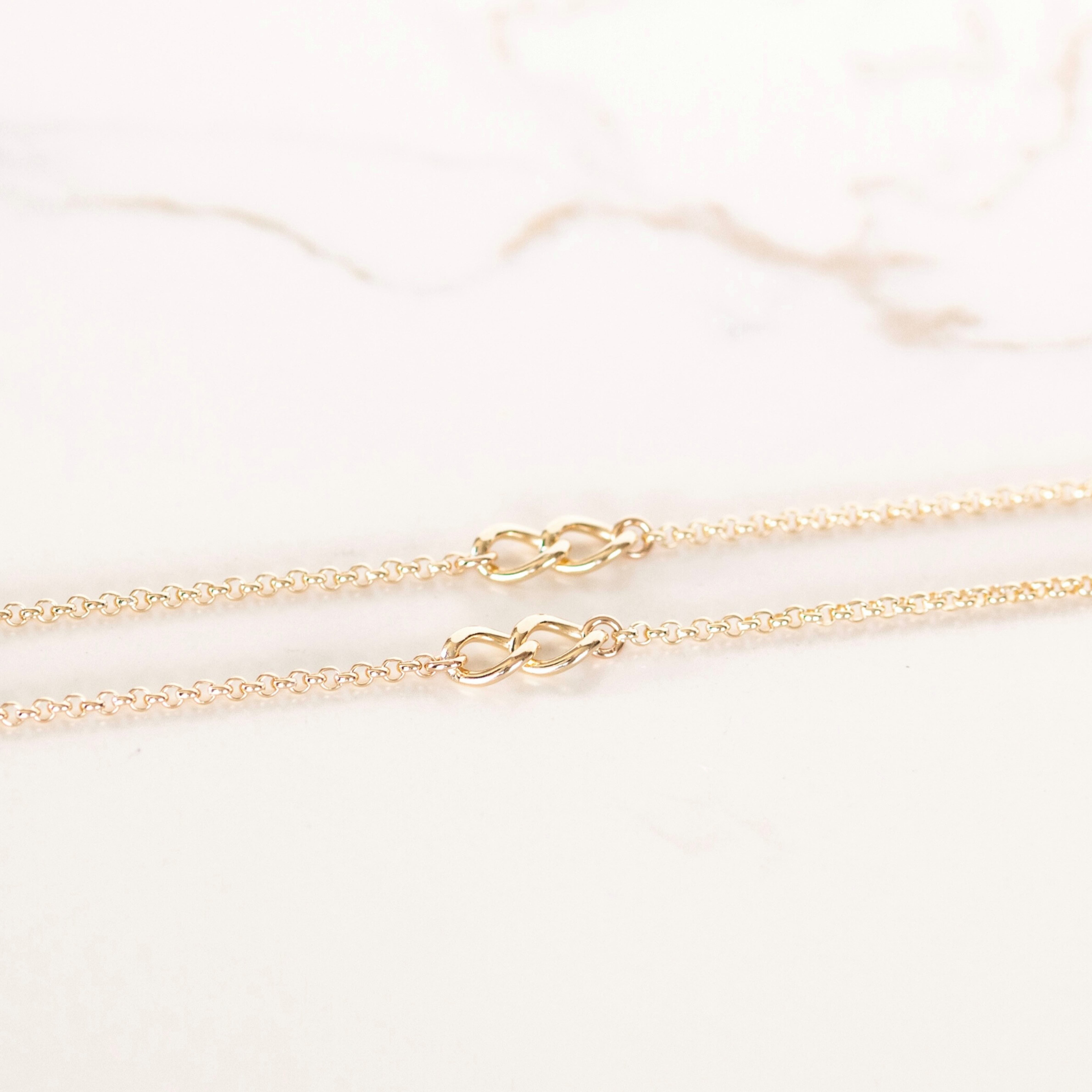 Sisters Link Necklace